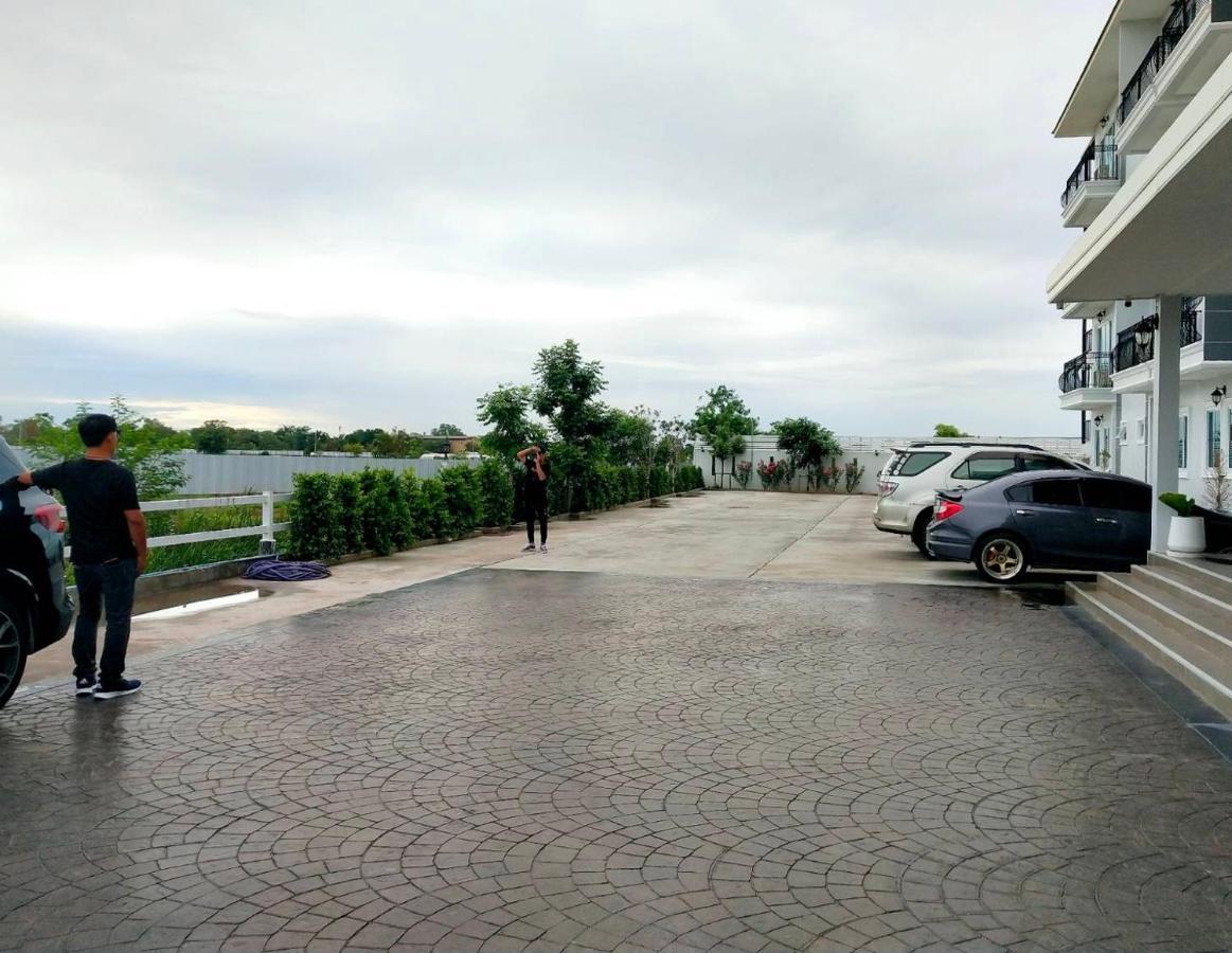 โคโค่ โฮเทล Koco Hotel Nakhonratchasima Eksteriør bilde