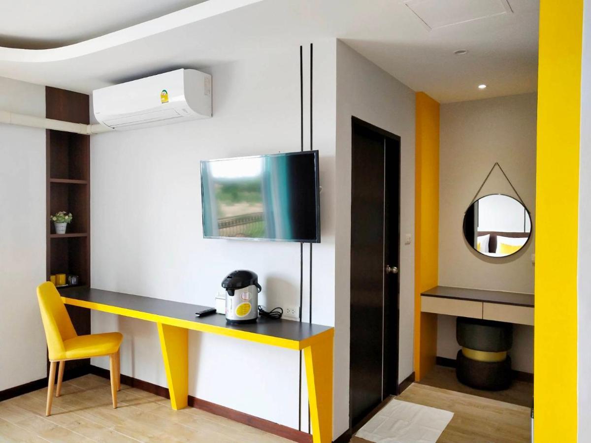 โคโค่ โฮเทล Koco Hotel Nakhonratchasima Eksteriør bilde