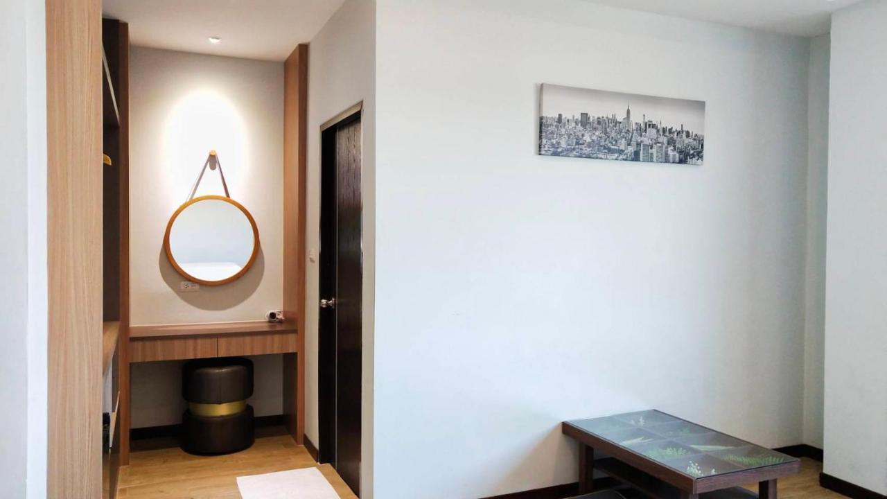 โคโค่ โฮเทล Koco Hotel Nakhonratchasima Eksteriør bilde