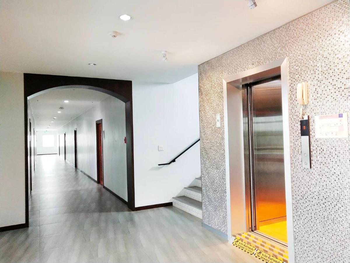 โคโค่ โฮเทล Koco Hotel Nakhonratchasima Eksteriør bilde